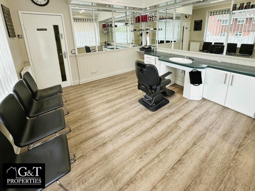 Shop Area - Salon