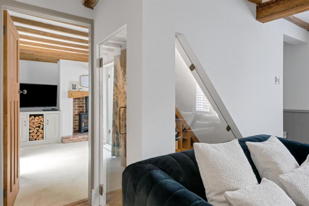 67 Main St-High-12.jpg