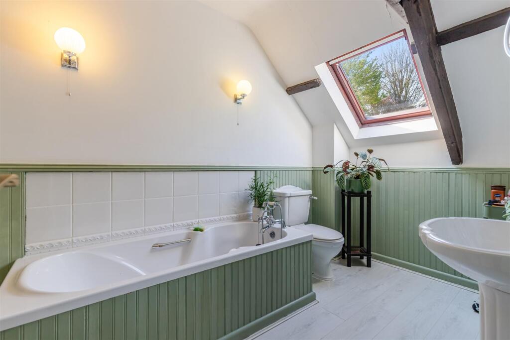 A28 - Alston Farm Alston Lane Churston Ferrers Bri