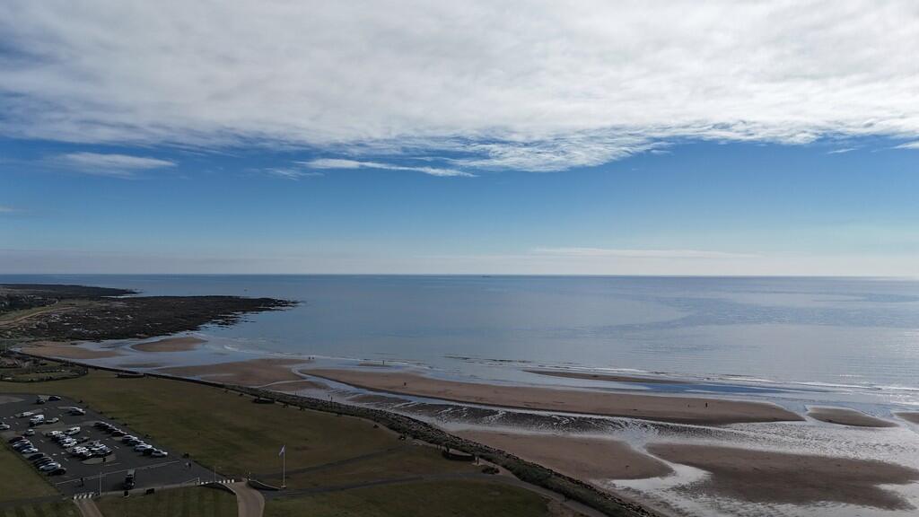 DJI_2025082410384...