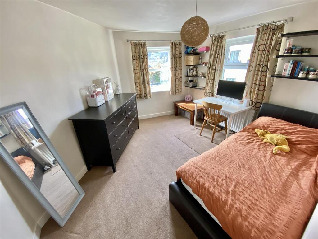 Bramleys Estate Agents - Station Road - Mirfield (