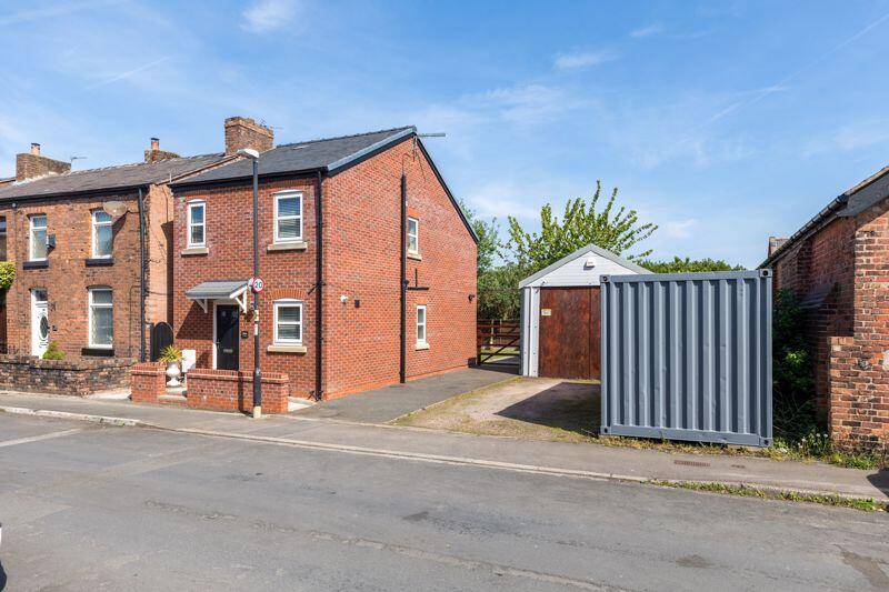 Large garage/workshop