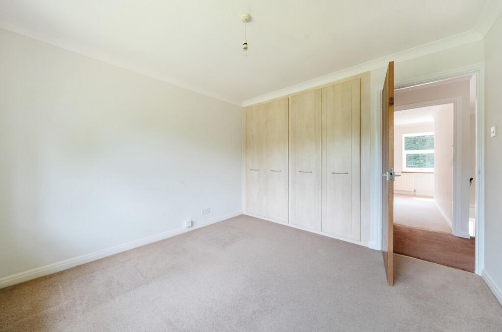 1304331-4-68406c6...