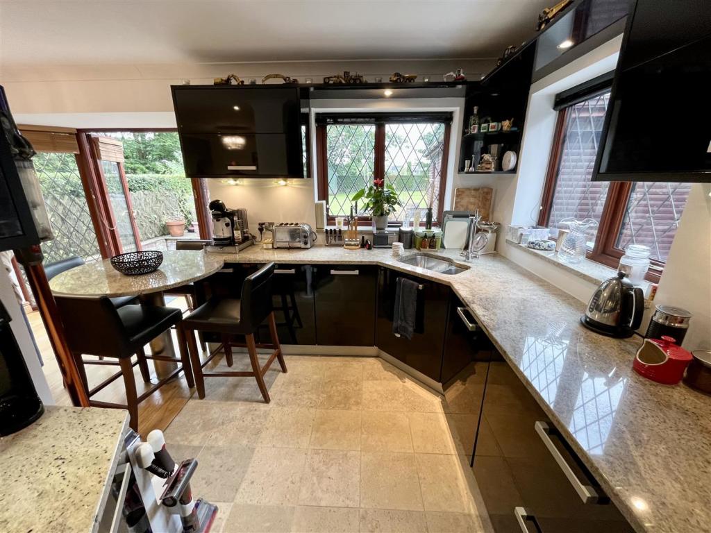 Kitchen Aspect 2=3