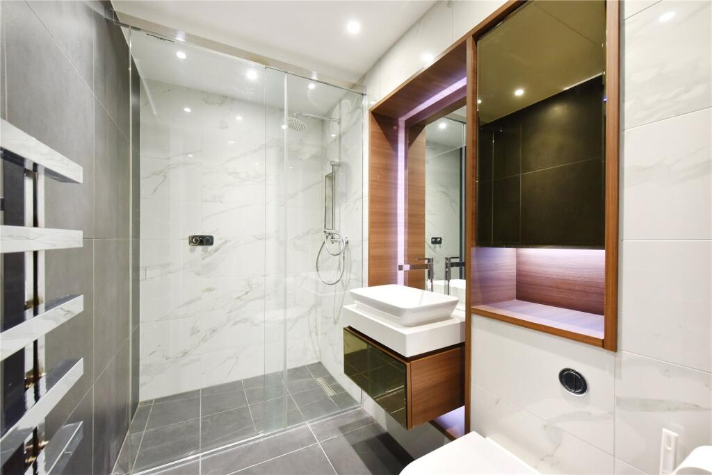 Ensuite