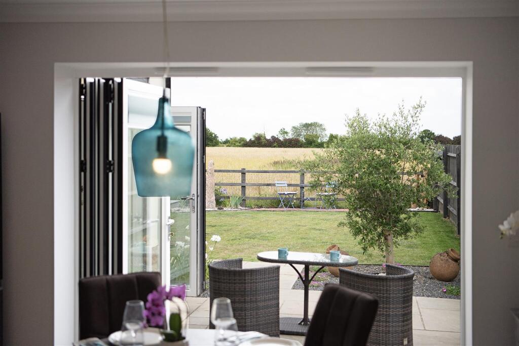 White Beams ph42.jpg