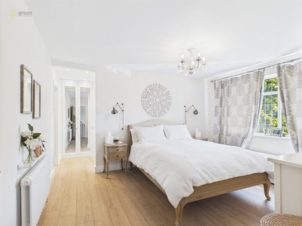 CAM03830G0-PR0148...