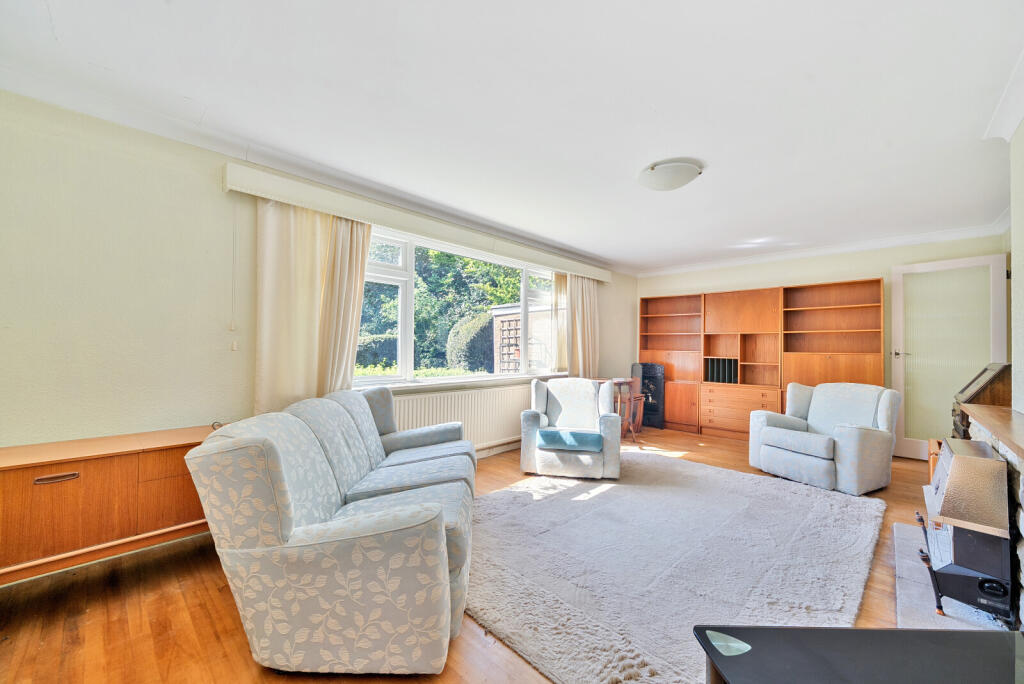 1310257-19-685287...