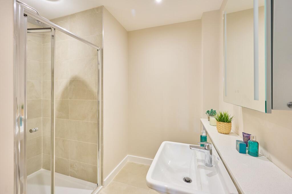 Ensuite
