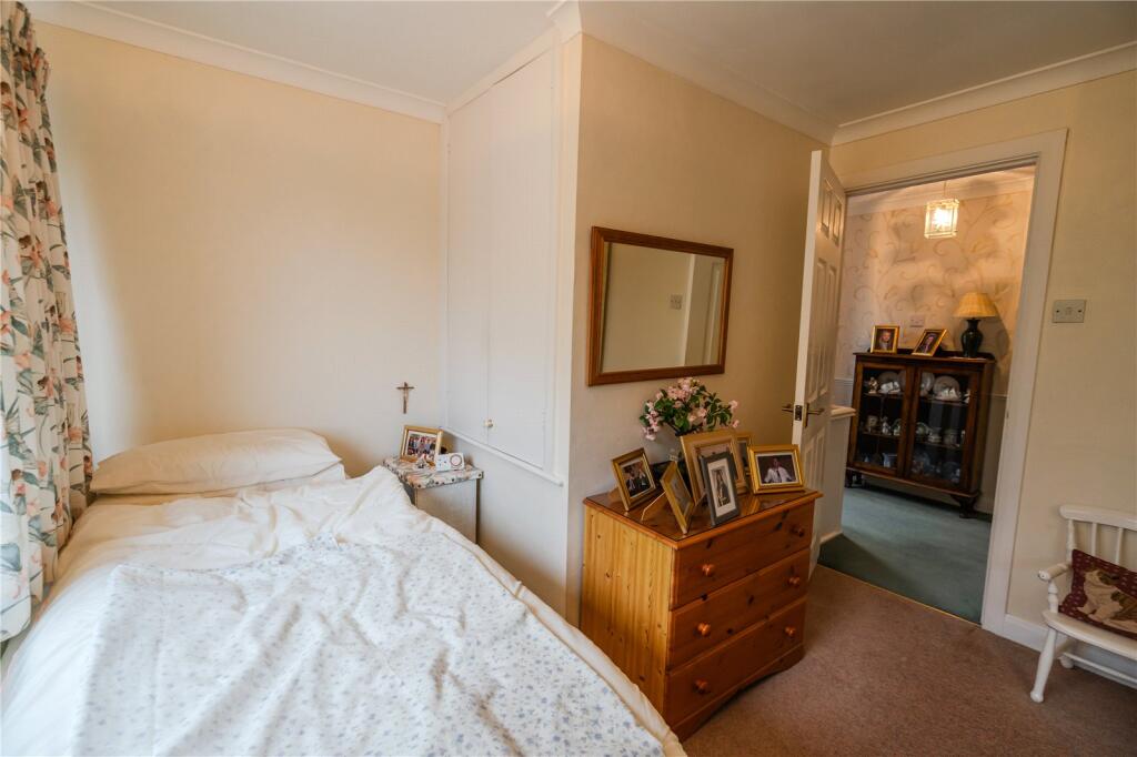 Bedroom 3 (2)