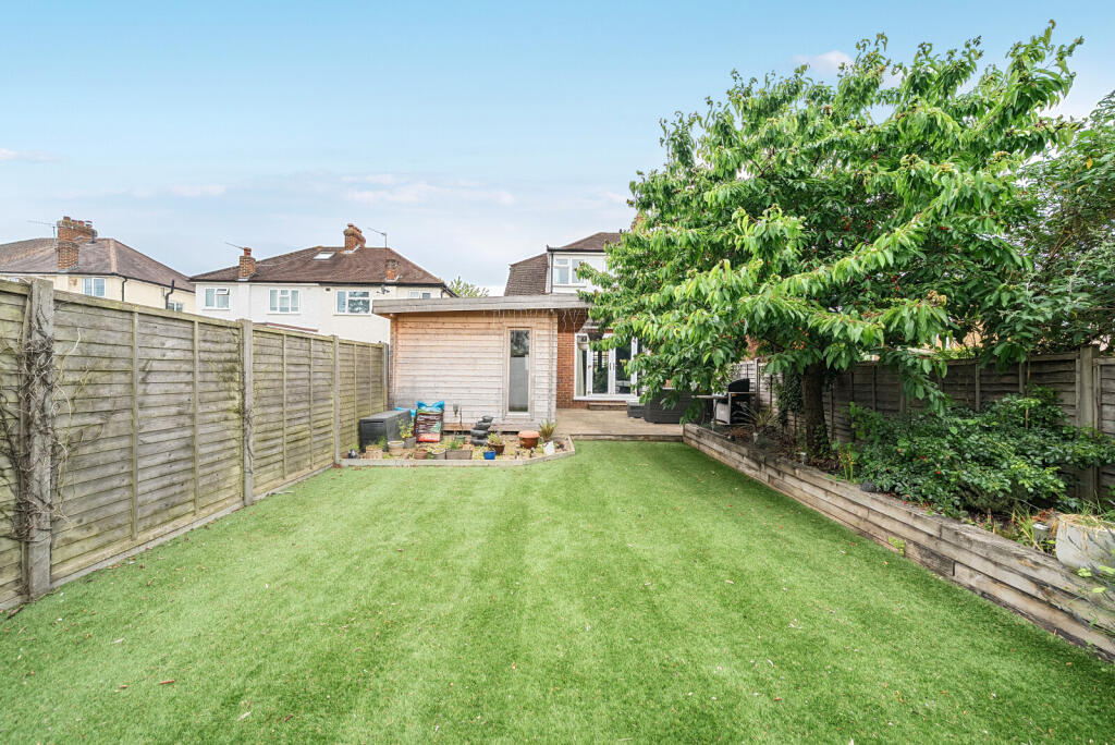 1298515-42-684978...