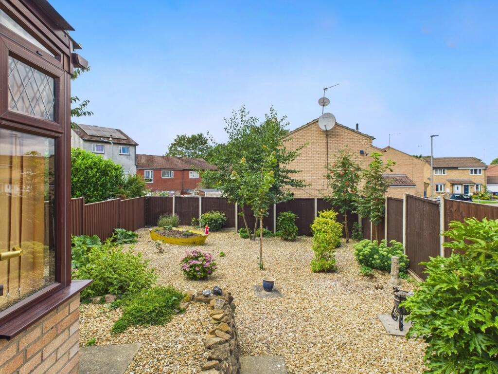 CAM04922G0-PR0057-STILL018