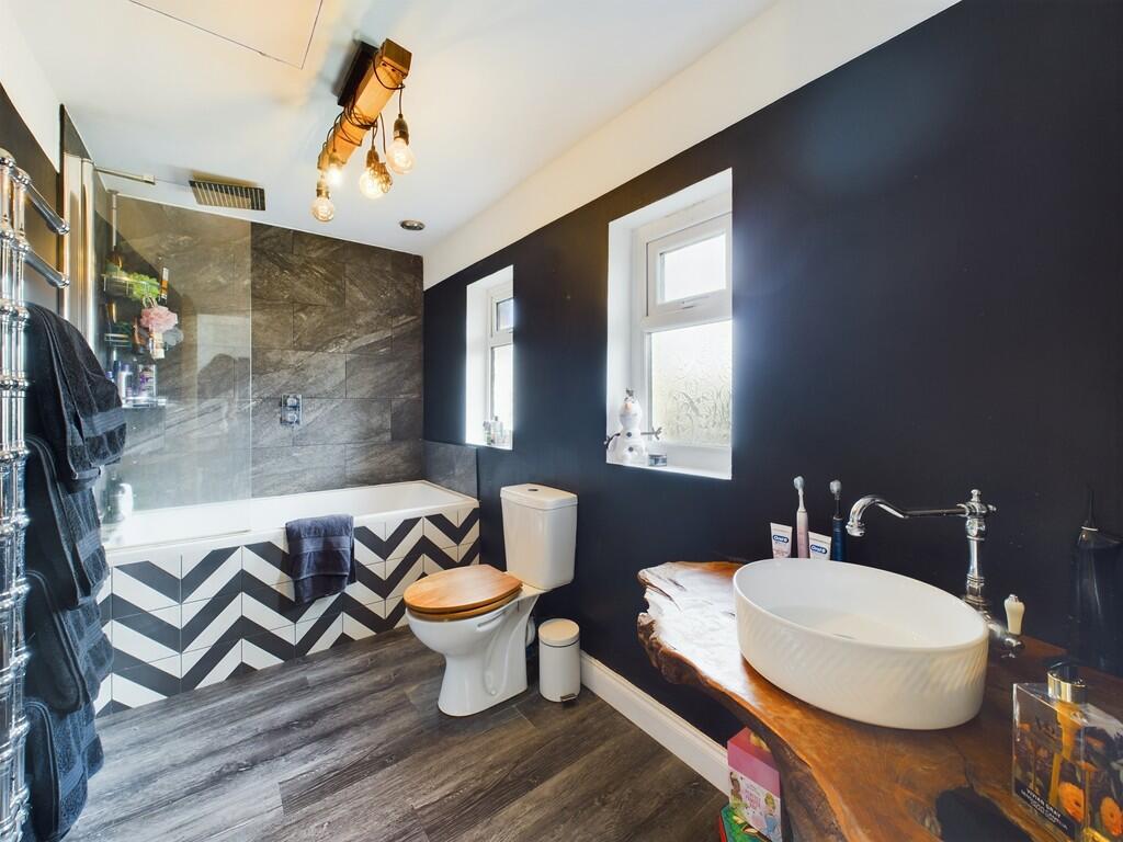 CAM02089G0-PR0386...