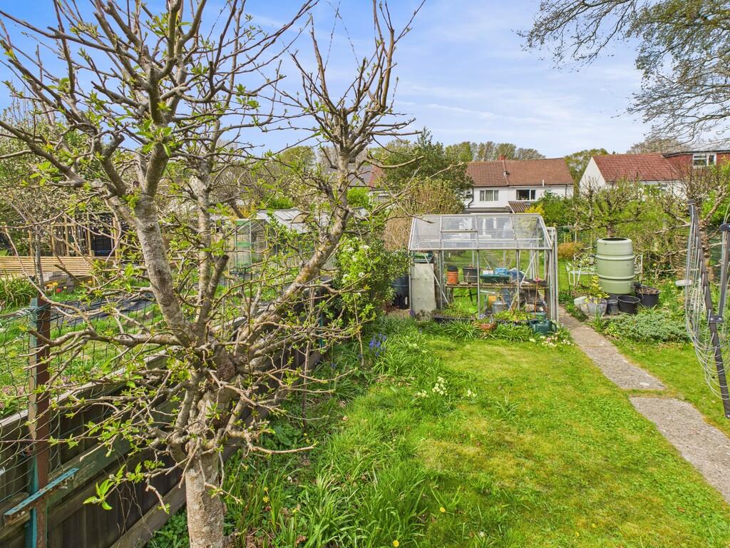 CAM05068G0-PR0014...