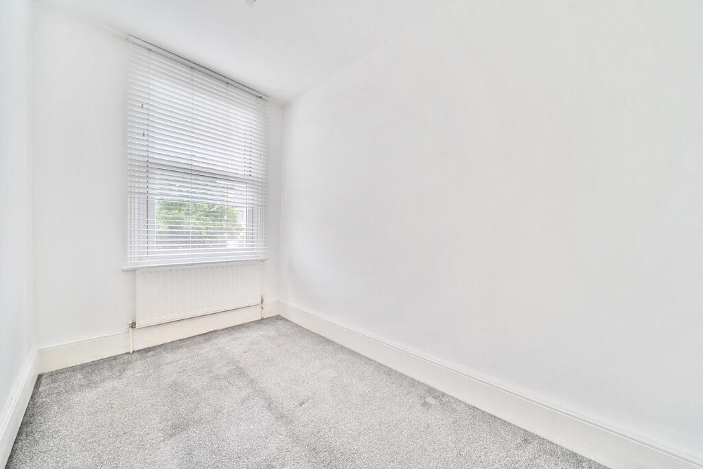 1304202-15-683ef9...