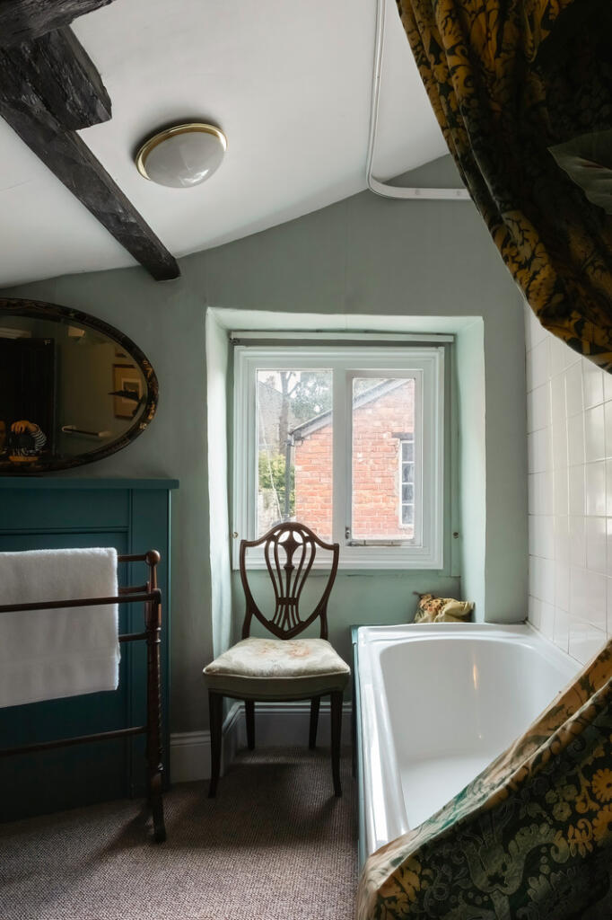 233704 - a0OP6000003Oac8MAC_N94.jpg