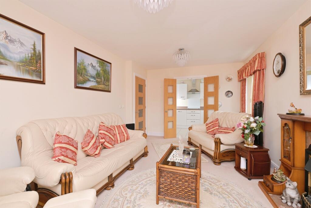 Living/ Dining Room