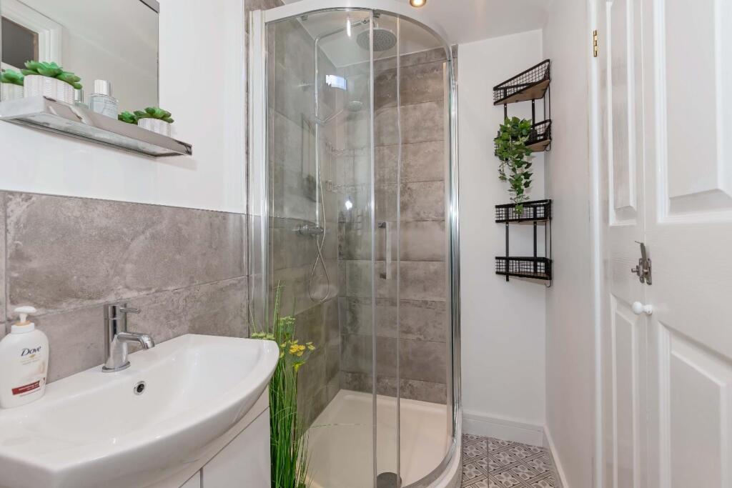 Sillwood Place_5.jpg