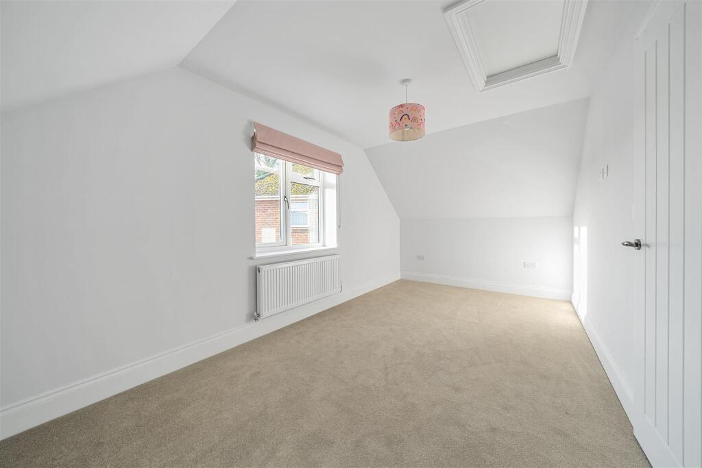 3a Plank Houses, Towcester