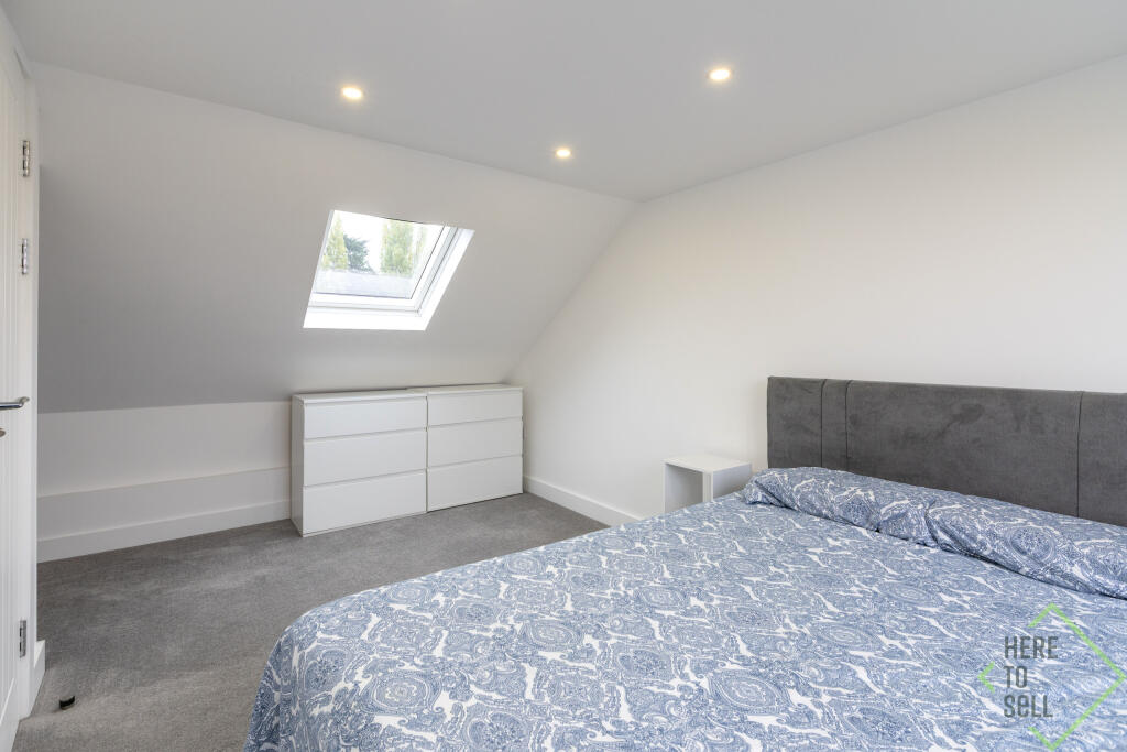 15 Flexmere Rd, London N17 7AU-5