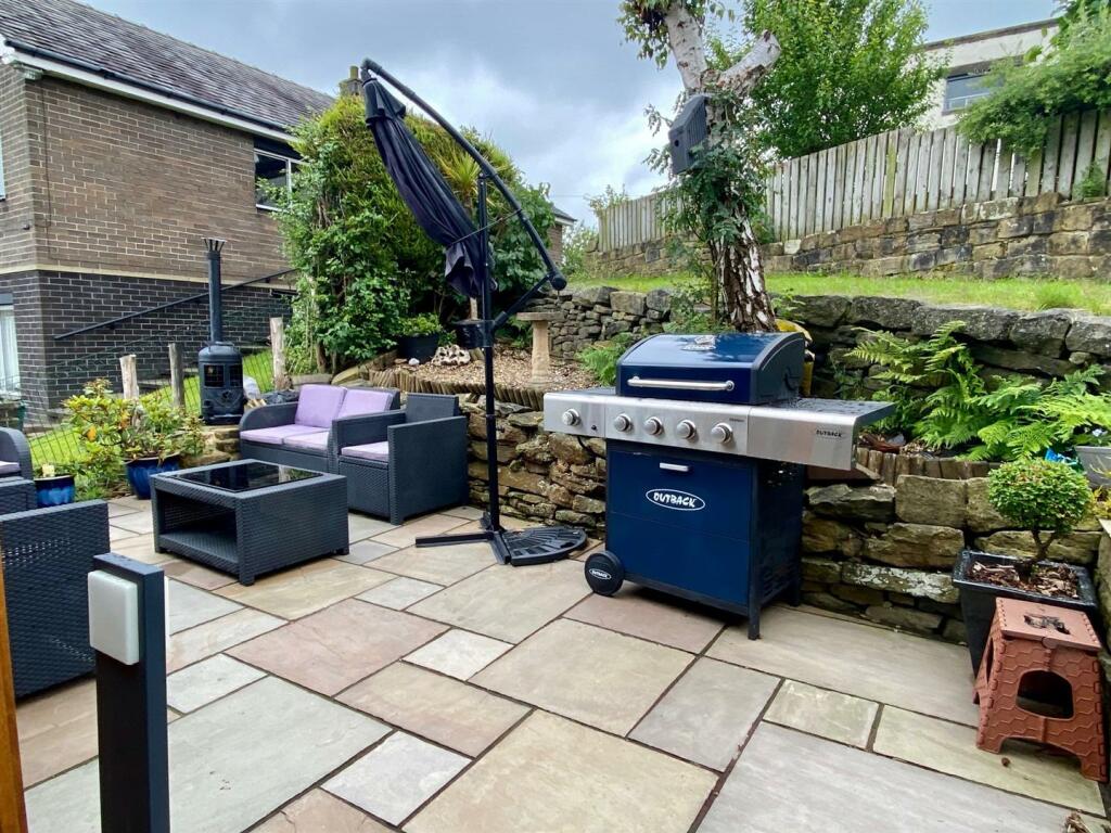 rear garden.jpg