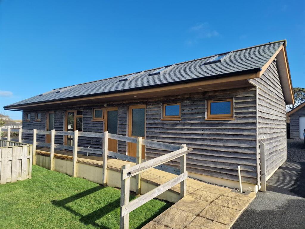 Toilet Block.jpg