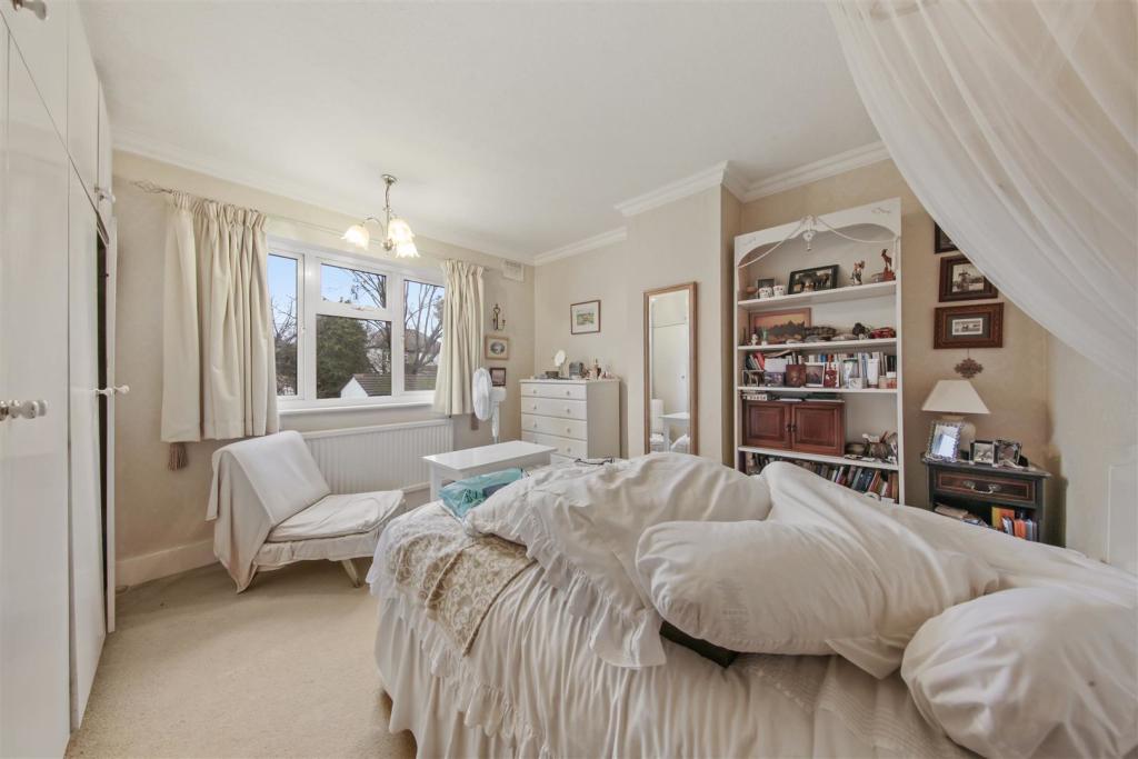 6 Pasture Close - DVYYQWzHV9Y3tPyiUjSS.jpg