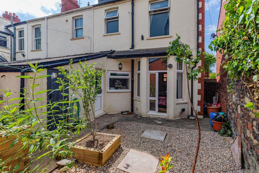 Amesbury Road 47-4.jpg