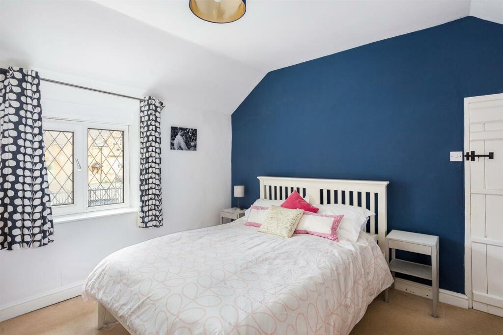 70978_Pea-Pod-Cottage-6-School-Road-Alderton-Tewke