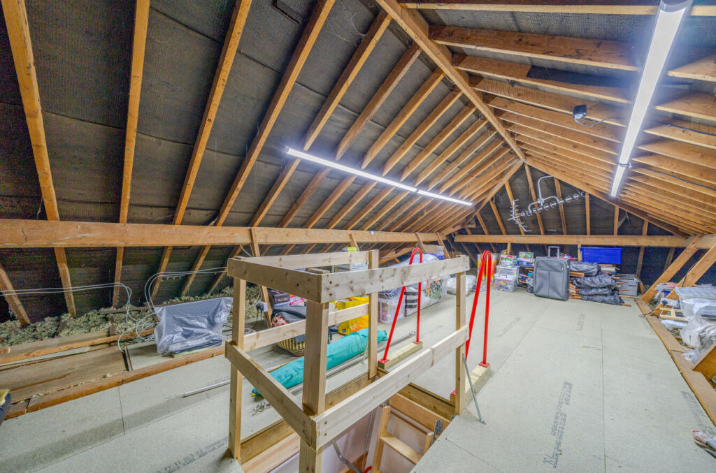 1321071-17-686fad...