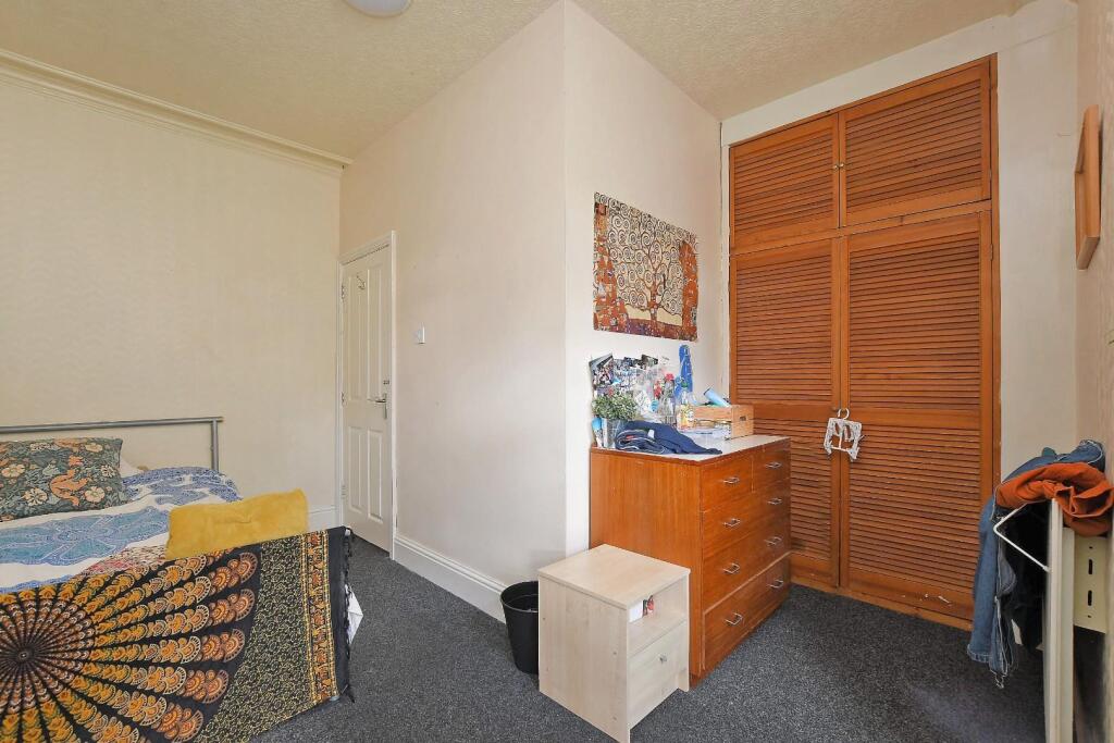 280 Crookesmoor Road - bedroom 4, picture 2.jpg