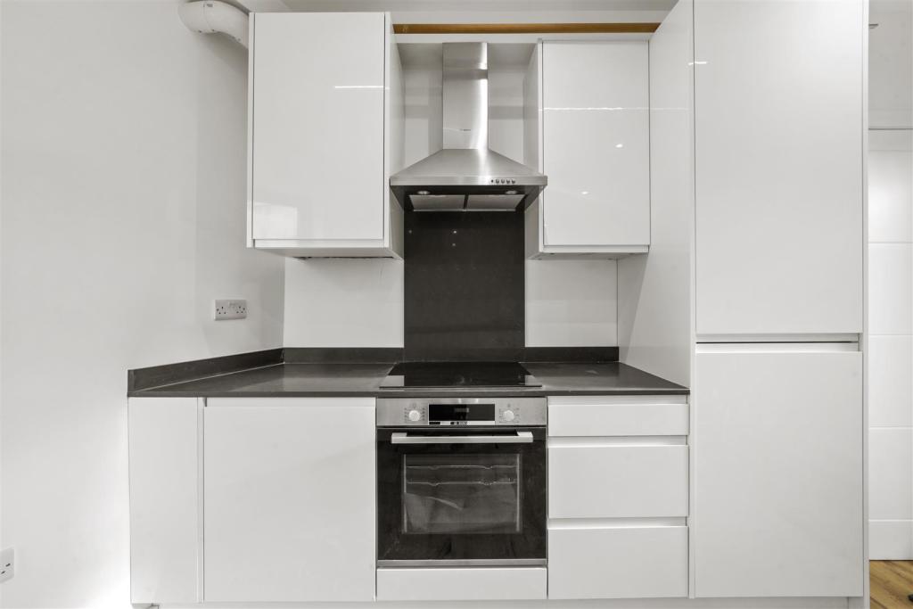 Flat 2 348 Dollis Hill Lane - 6qX2QbPiGqSDCdhwKIaB