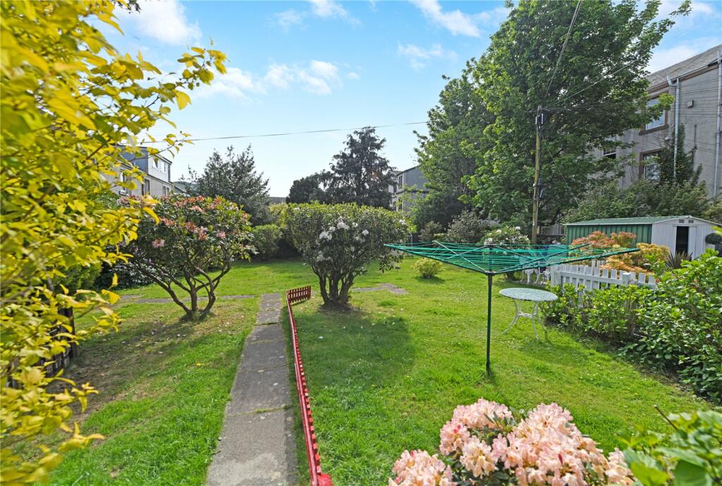 Rear Communal Garden