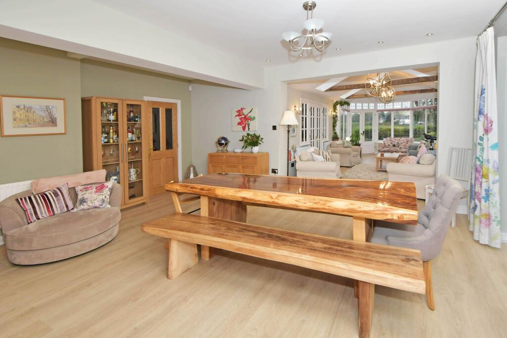 Open planned kitchen, dining &amp; garden room
