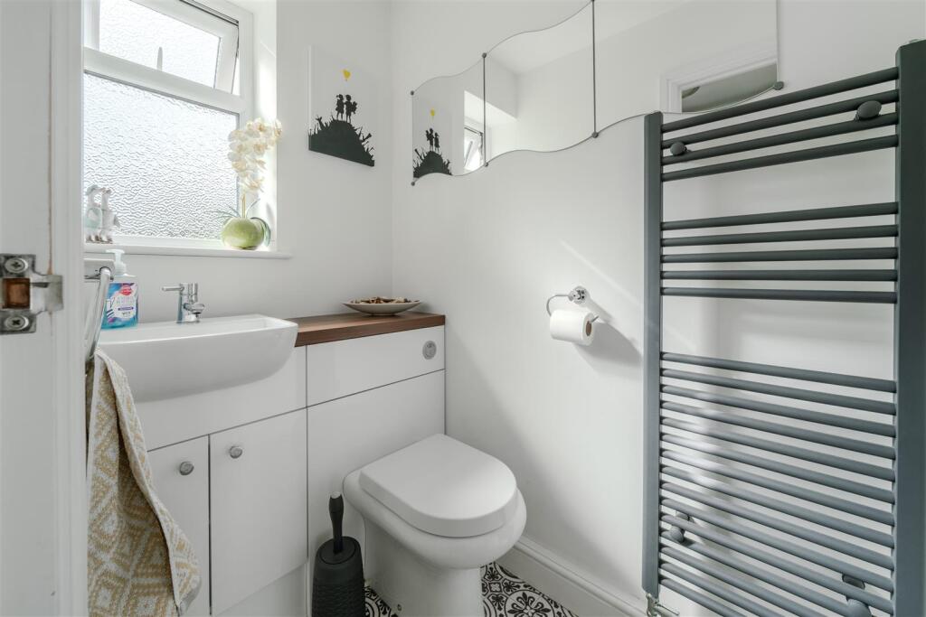Utility Room-4.jpg