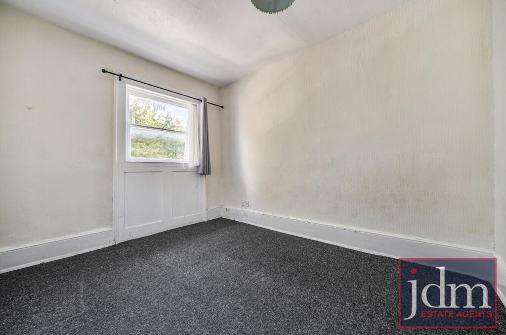 8ede7f85-6bcb-444...