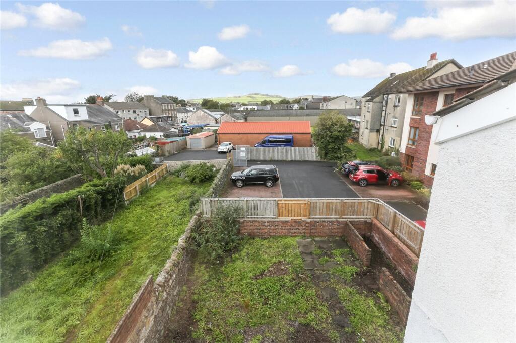 Rear Communal Garden