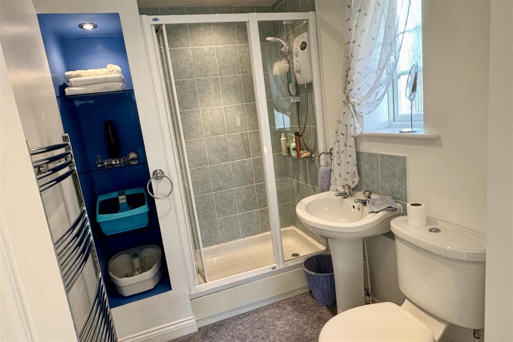 En-suite shower room