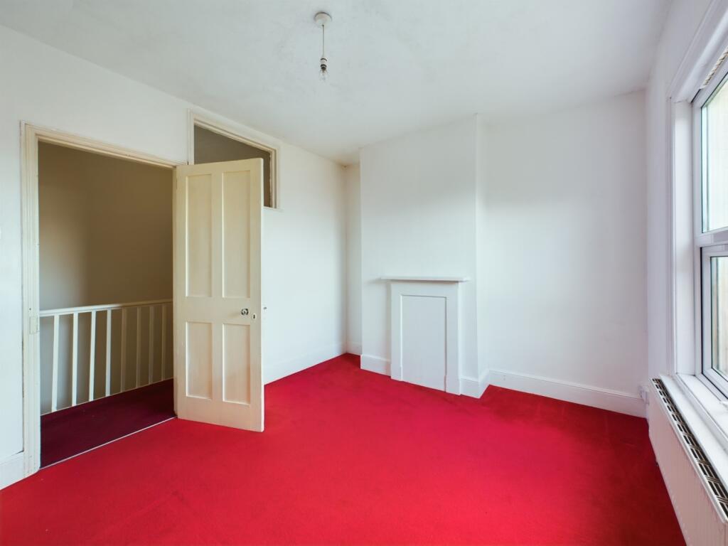 CAM01740G0-PR0313-STILL003