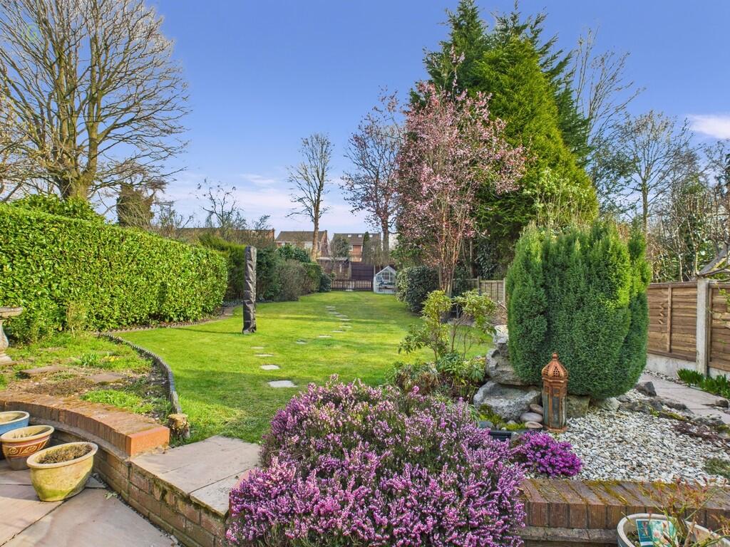 CAM03830G0-PR0128...