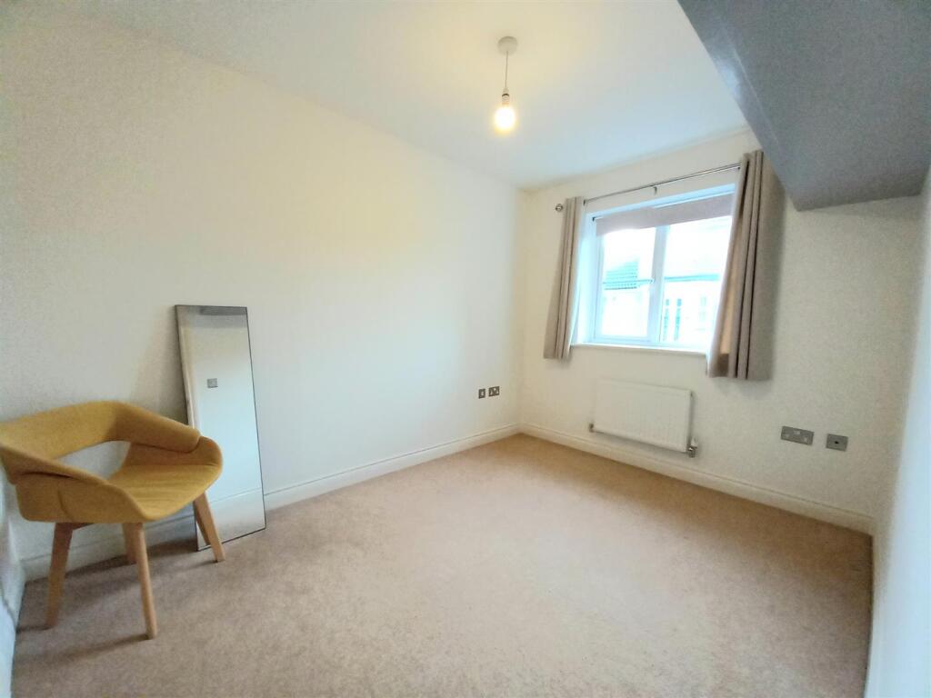 71 Watkins Mas Bed.jpg