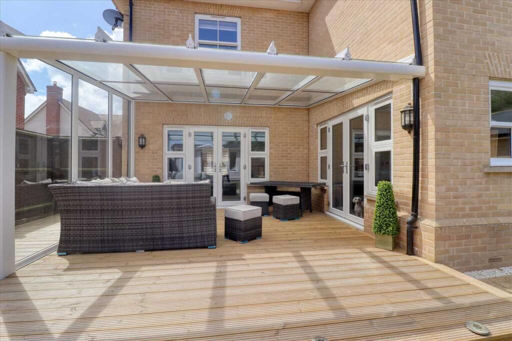 Enclosed Rear Garden
