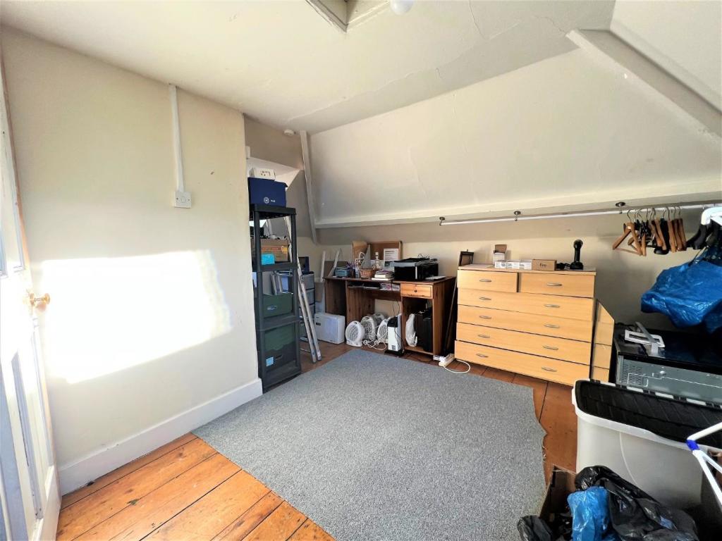 Bedroom 3.1.jpg