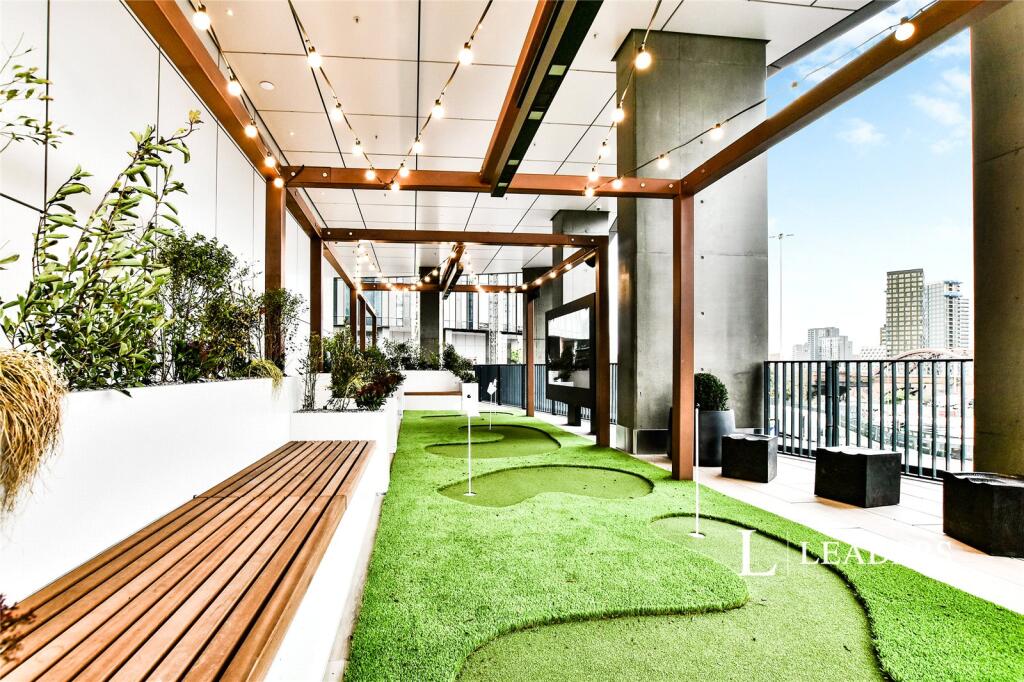 Roof Terrace 5