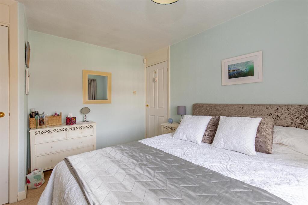 Bedroom 2-3.jpg