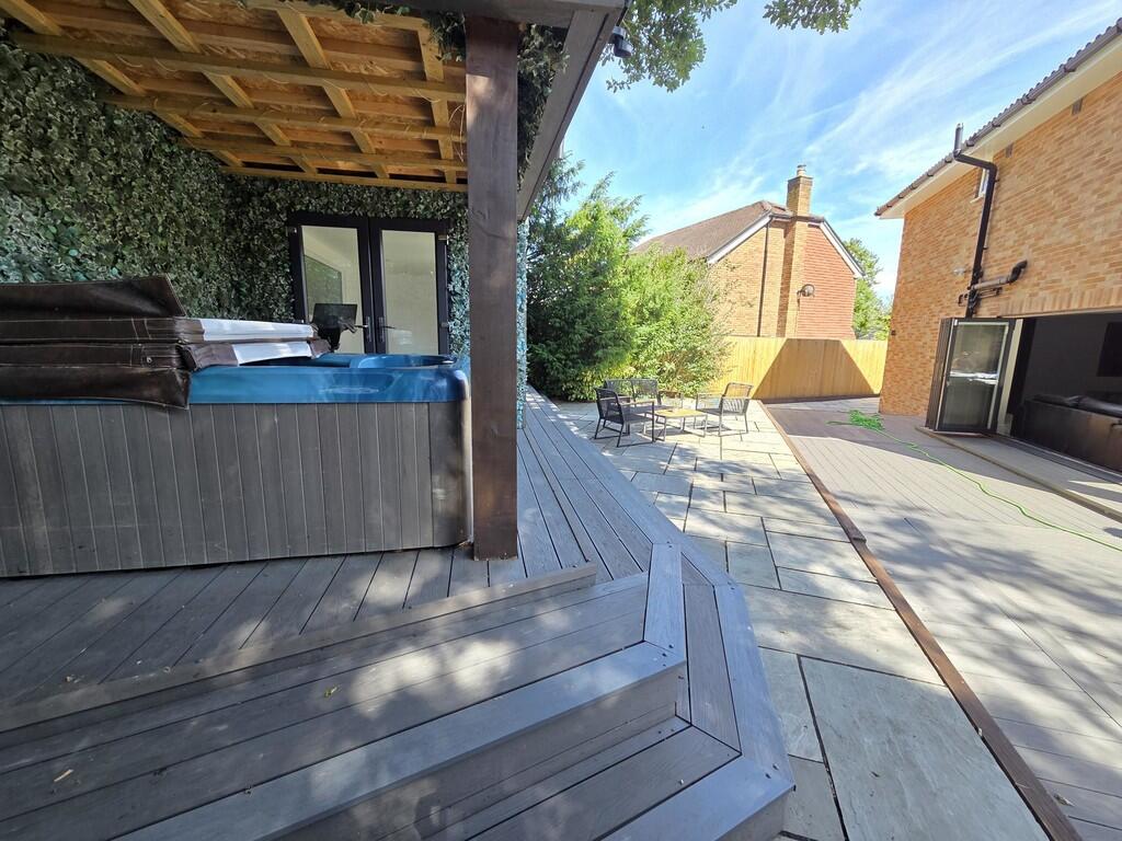 Hot tub