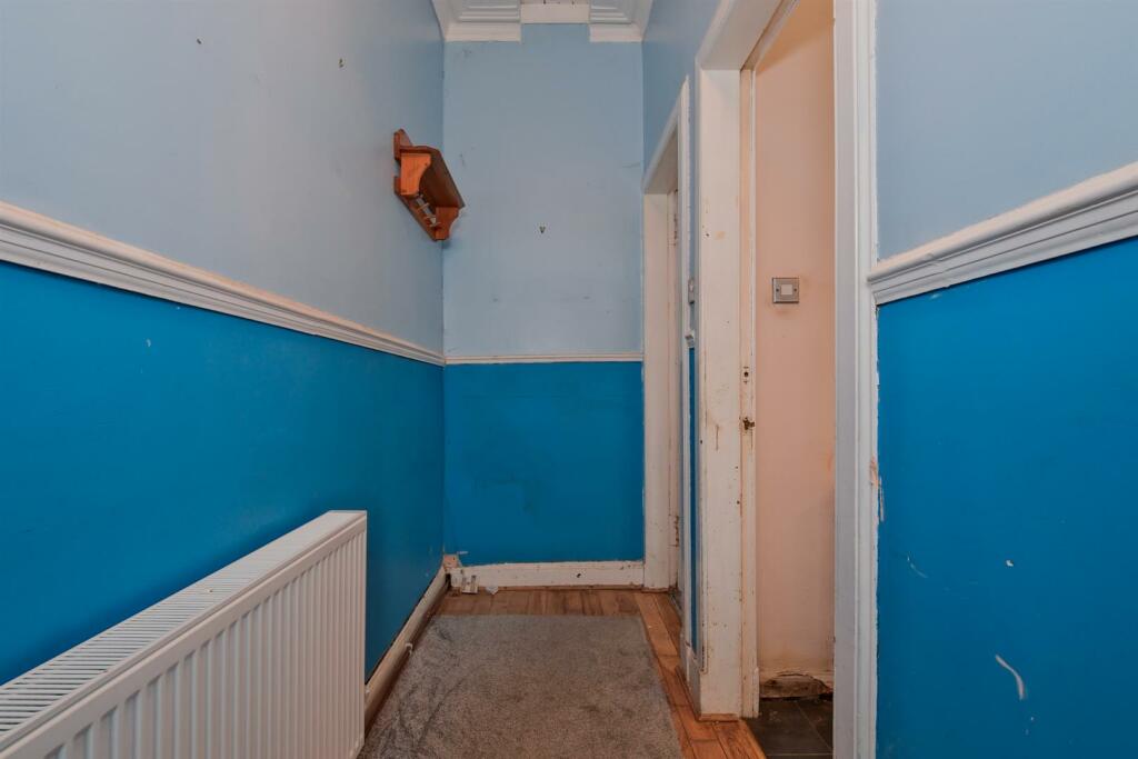 010-76 Hirst Road Harthill, ML7 5TL.jpg