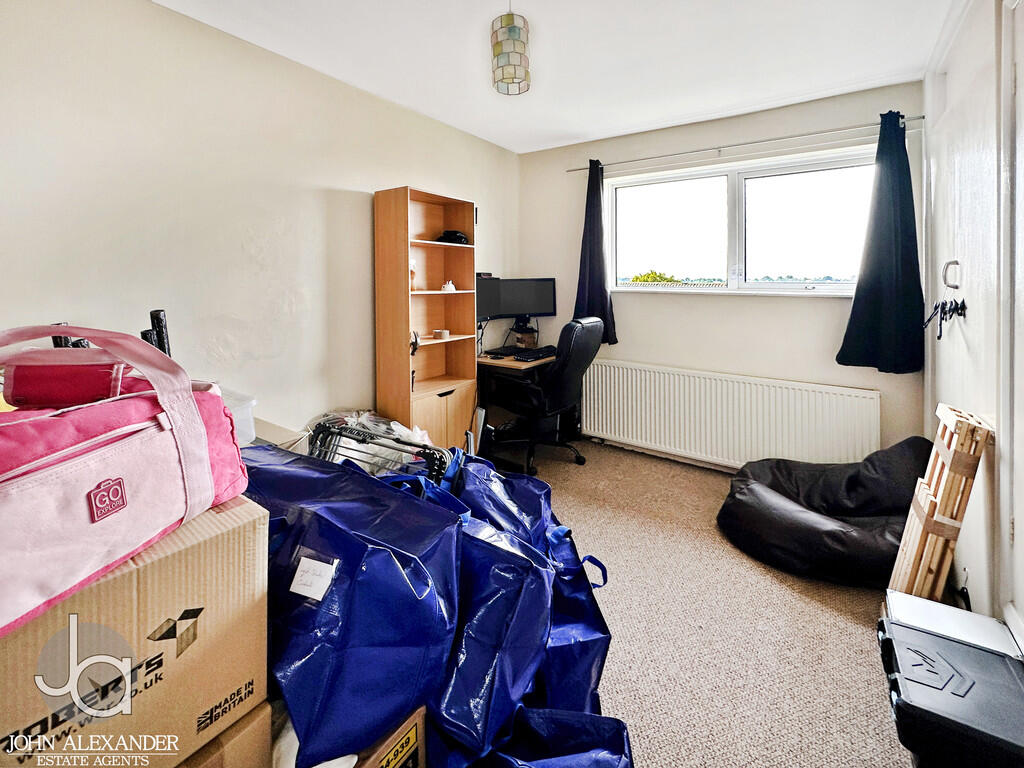 20251002_10204375...