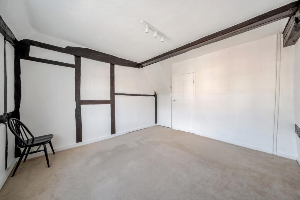 1340042-21-689f45...