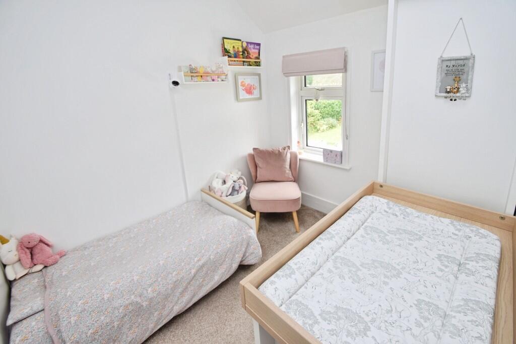 741793f7-Bedroom ...